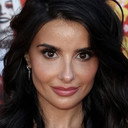 Mikaela Hoover als Annie