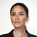 Sabrina Setlur als Studentin in München (uncredited)