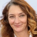 Corinne Masiero als Simone