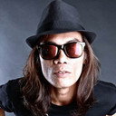 Marcus Adoro als Drug Pusher