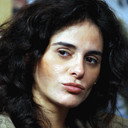 Mariana de Moraes als Young Girl