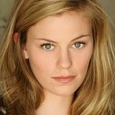Cassidy Freeman als Erin Luger