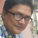 Bhaskar Banerjee als Bishwanath Mukherjee