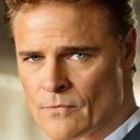 Dylan Neal als Stuart St. Clair