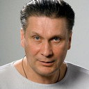 Виктор Сарайкин als Petr Goloborodko