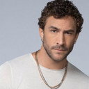 Roberto Romano als Elías