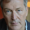 Jürgen F.  Schmid als Viktor Hager