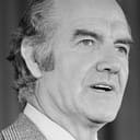 George McGovern als Self (Archival footage) / Politician