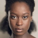 Whitney Kehinde als Servant
