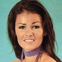 Eva Czemerys als Evelyn