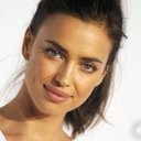 Irina Shayk als Self