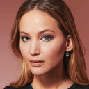 Jennifer Lawrence als Self - Katniss Everdeen