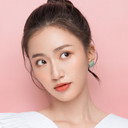 Lin Zi Lin als Bai Xiaosheng