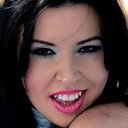 Anastasia Pierce als Madame Zola