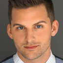 Sergi Robles als Teacher's Assistant