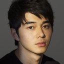 Masahiro Higashide als Baku / Ryohei