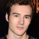 Parker Mack als Roy Gainey