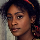 Simona Brown als Sophie