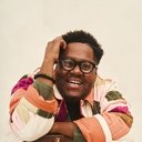Tristan Barrocks als Young Desmond