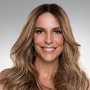 Ivete Sangalo als Estrela