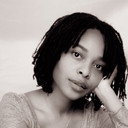 Caridad Cole als Concert Attendee