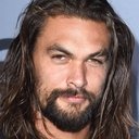 Jason Momoa als Ray Cooper