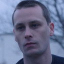 Evan Mercer als Ralph