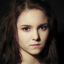 Brenda Lien als Raven