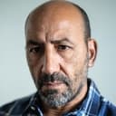Hassam Ghancy als Moqtada (voice)