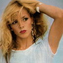 Connie Lynn Hadden als Loretta