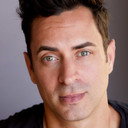 Brian Chase als Max Weinberg