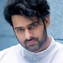 Prabhas als Amarendra Bāhubali / Mahendra Bāhubali 'Shivudu'