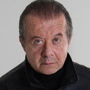 Germán Escallón als Ezequiel Rentería