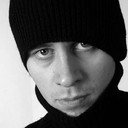 Guðmundur Þór Kárason als Ziggy