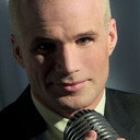 John Crown als Sheldon Crane