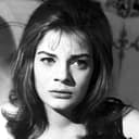 Nadia Lotfi als سميرة