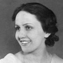 Kató Eõry als Margit, Fodor's wife