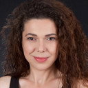 Duygu Paracıkoğlu als 