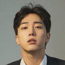 Kim Jong Yoon als Club Guy