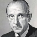 Jonathan Hale als Judge George J. Parris (uncredited)