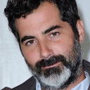 Frank Bellocq als Juriste 1 / voix technicien