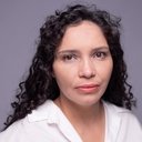 Kelly Campêllo als Enfermeira