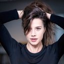 Elsa de Belilovsky als Chloé