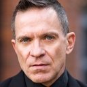 Brian Knox McGugan als Alley Thug (uncredited)