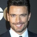 Julián Gil als 