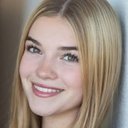Mia Talerico als Young Kelly