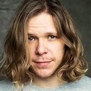 Adam Klassen als Clerk