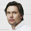Tommy Myllymäki als Judge