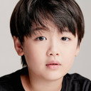Kim Min-seung als Woo Min Ho [Sang Ki's son]