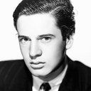 Gene Reynolds als Self